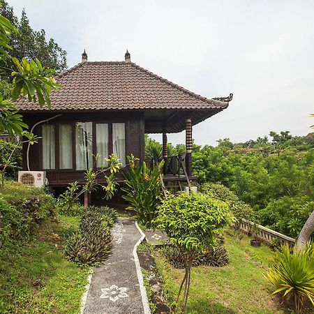 Готель Poh Manis Lembongan Нуса-Лембонган Екстер'єр фото