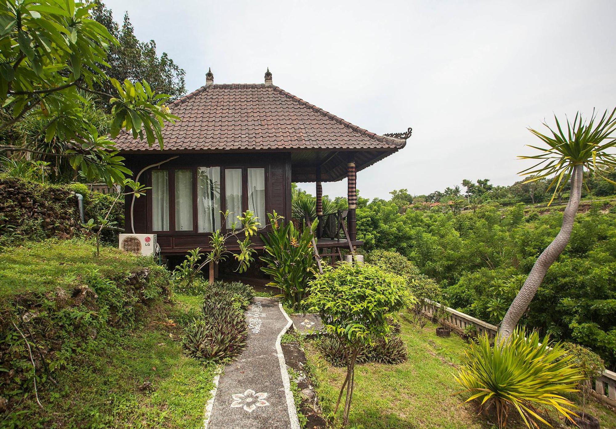 Готель Poh Manis Lembongan Нуса-Лембонган Екстер'єр фото